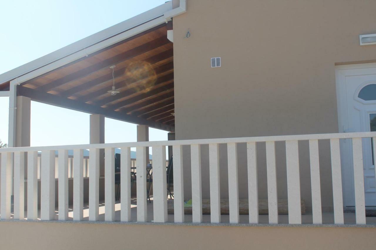 Paradise Brbinj Exterior foto